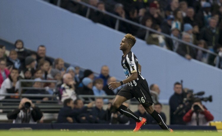  索兰克单骑闯关伯恩茅斯前锋连过三人打入精彩进球