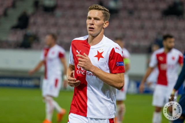  尤文图斯主帅变阵收效球队客场逼平劲旅